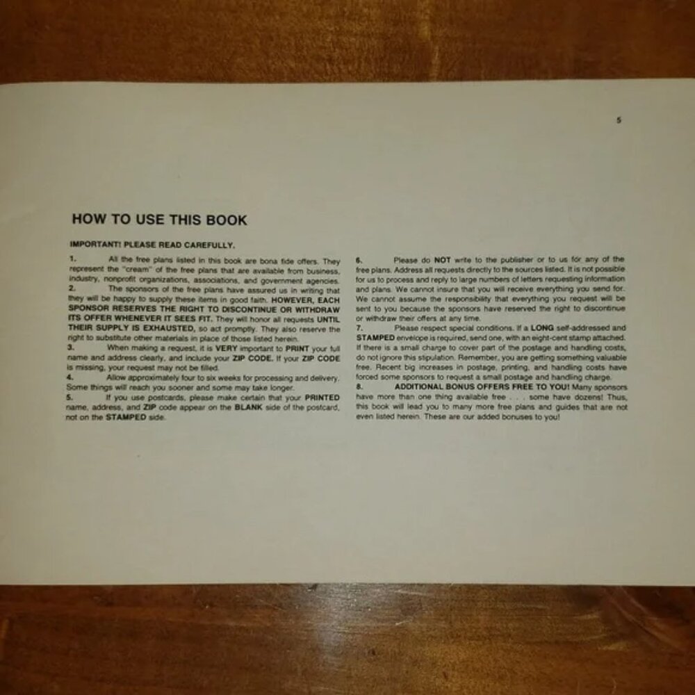 TWO ITEMS: 1950s Fisherman's Crying Towel and 1970s 201 Plans For You booklet - Picture 6 of 7